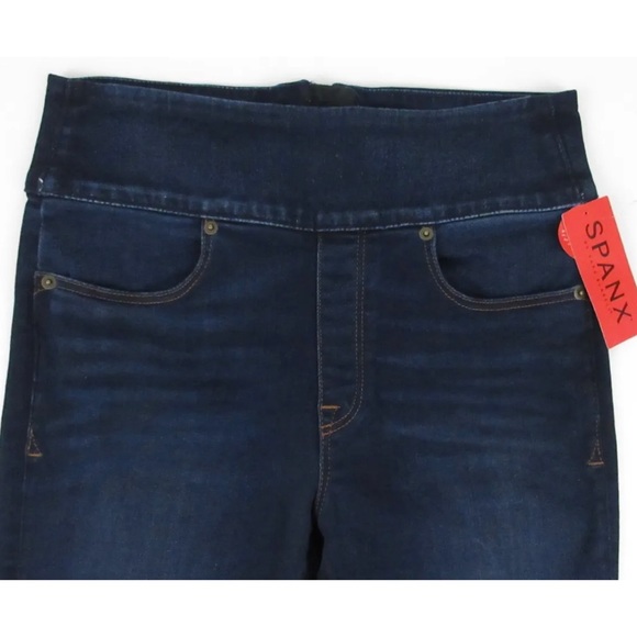 NWT SPANX Signature Waist Skinny Jeans. Size 28. - Picture 3 of 9